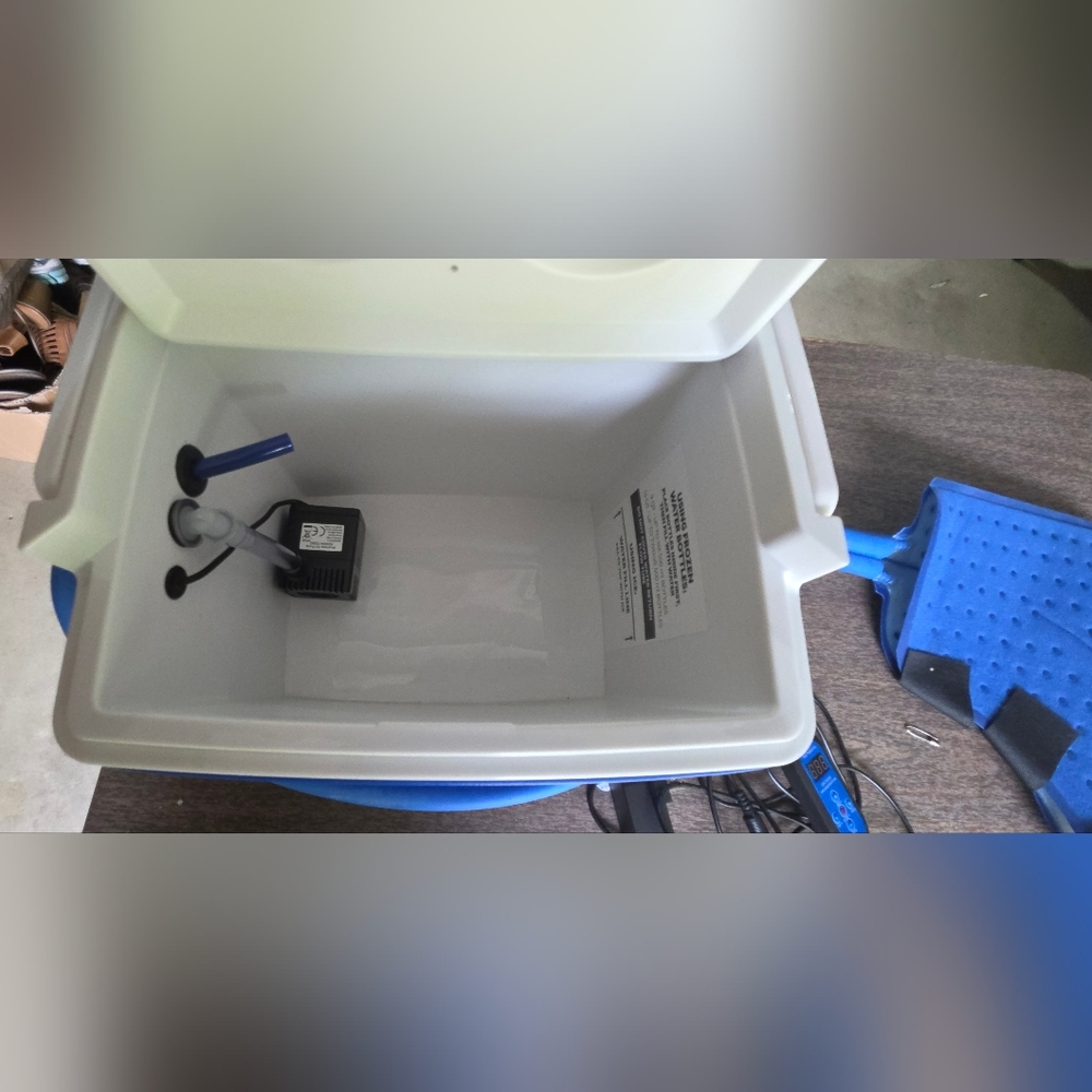 Blue Cold Compression & Recovery System – Relaxation + Wellness Aid - Picture 6 of 9
